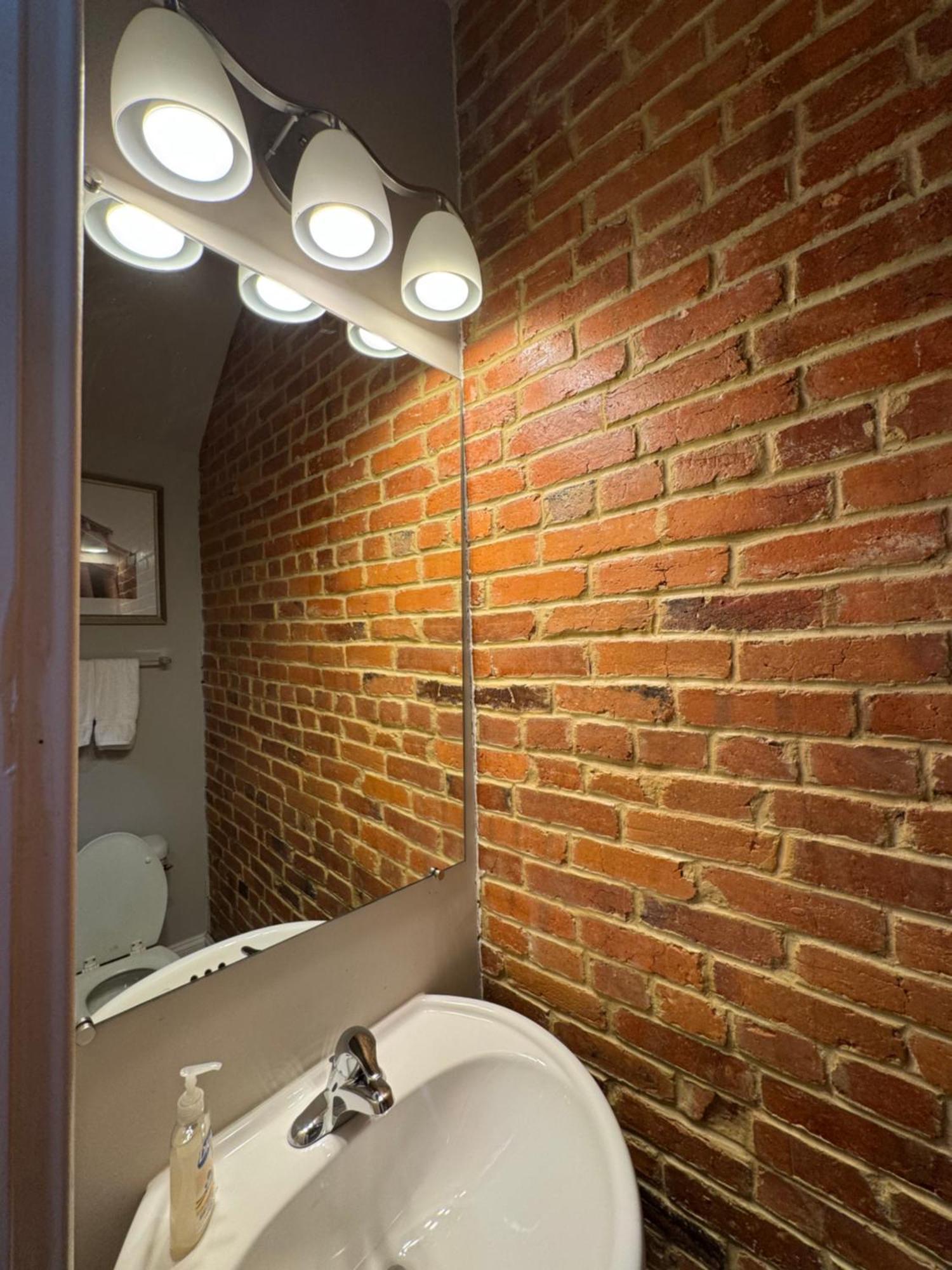 Classy Victorian Brownstone Subway Shopping Hébergement de vacances Washington